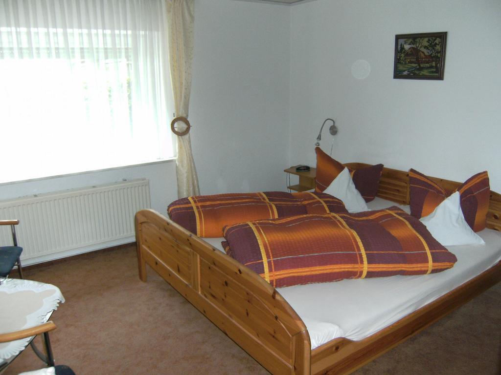 Pension Haus Butz Winterberg Bagian luar foto