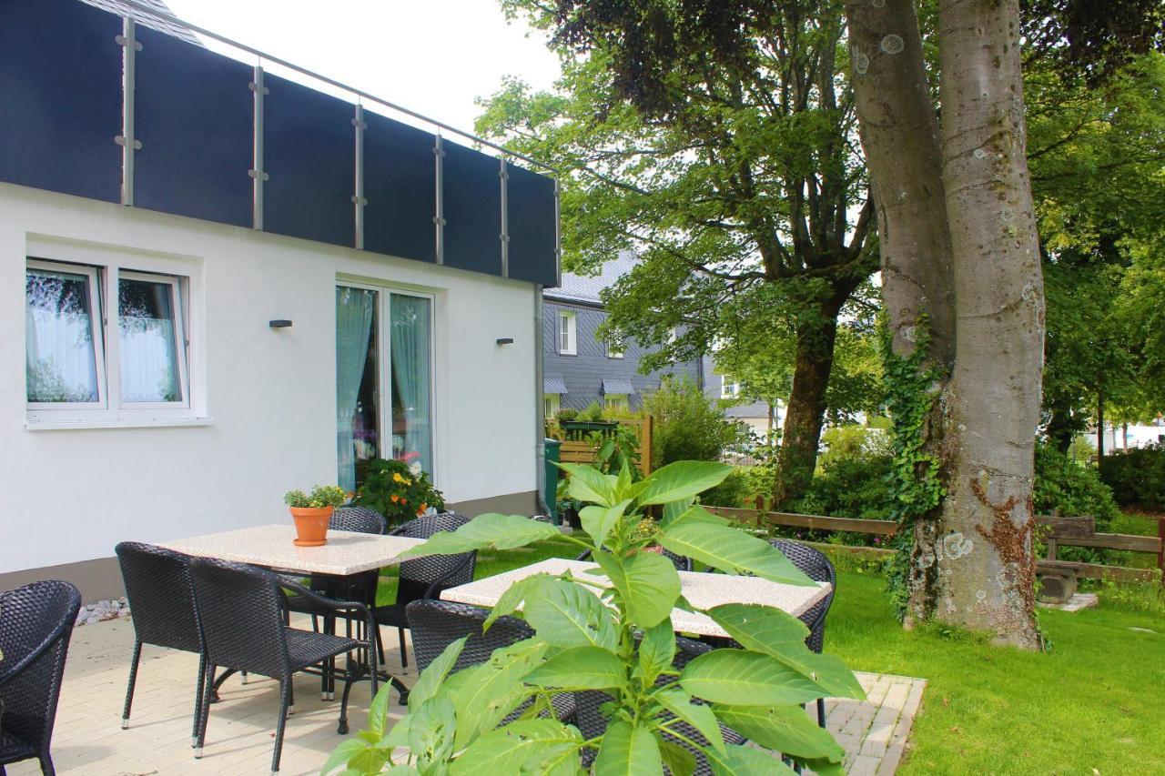 Pension Haus Butz Winterberg Bagian luar foto